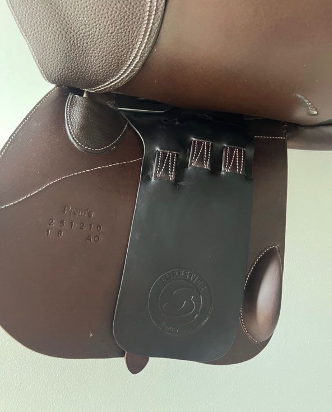 Je vends ma selle Forestier modèle Prem’s, achetée neuve en novembre 2025. - vue 3