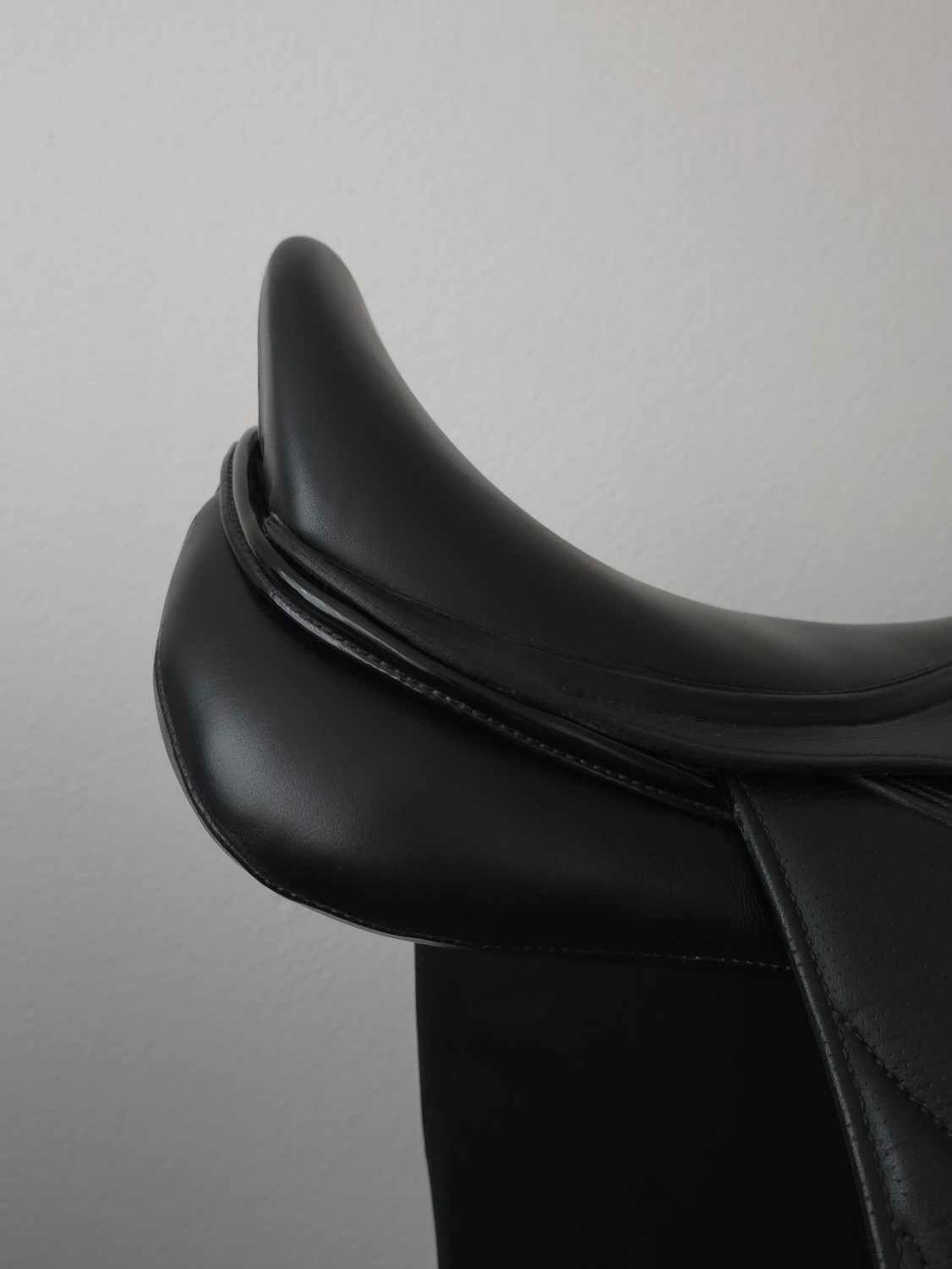 À – Selle CWD 17,5” - vue 5