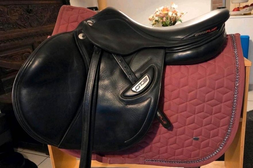 À : Selle d’obstacle Erreplus GTS 17’ – Arcade 33 - vue 7