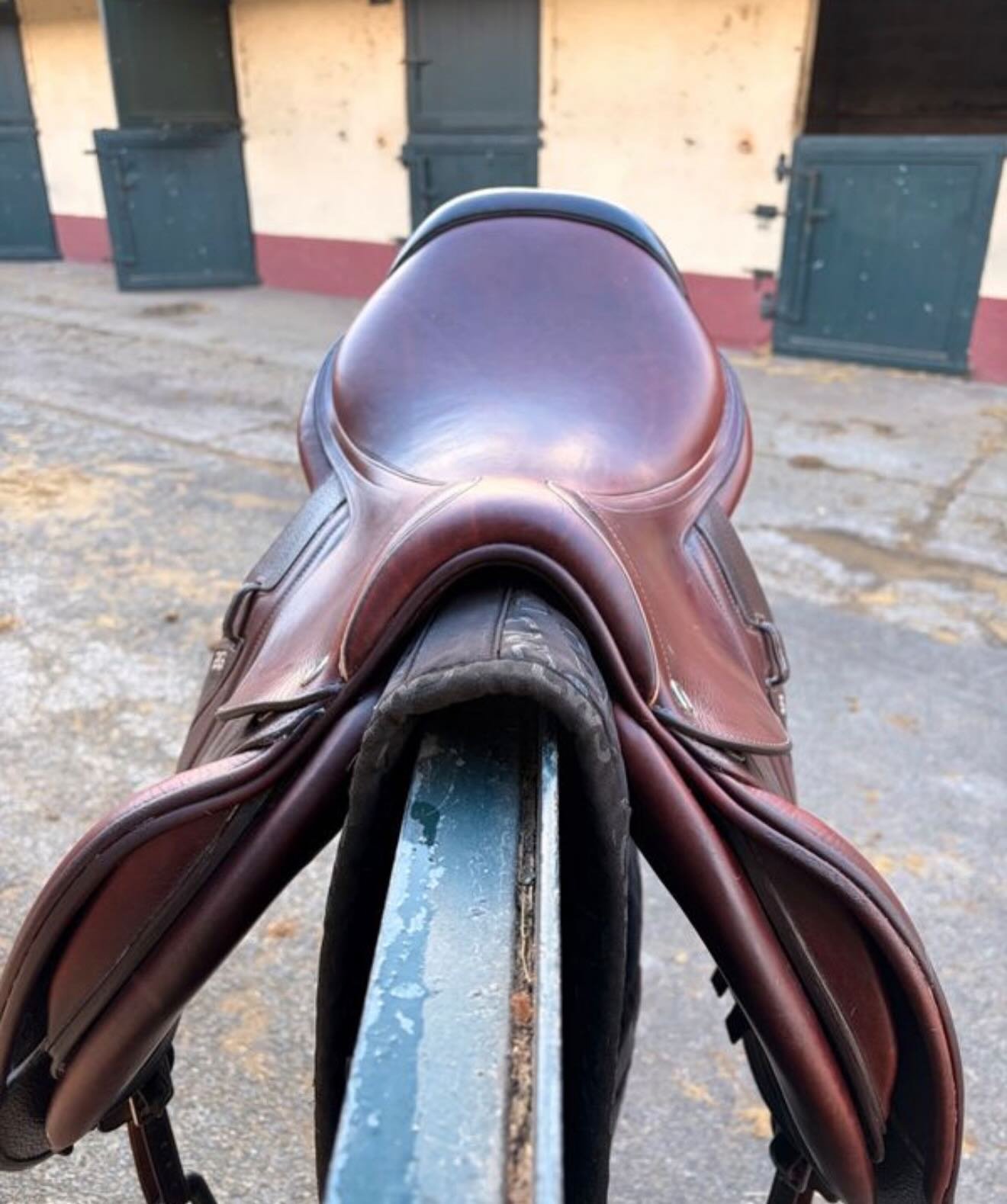 À : Selle CWD 2GS Mademoiselle – Fin 2024 - vue 2