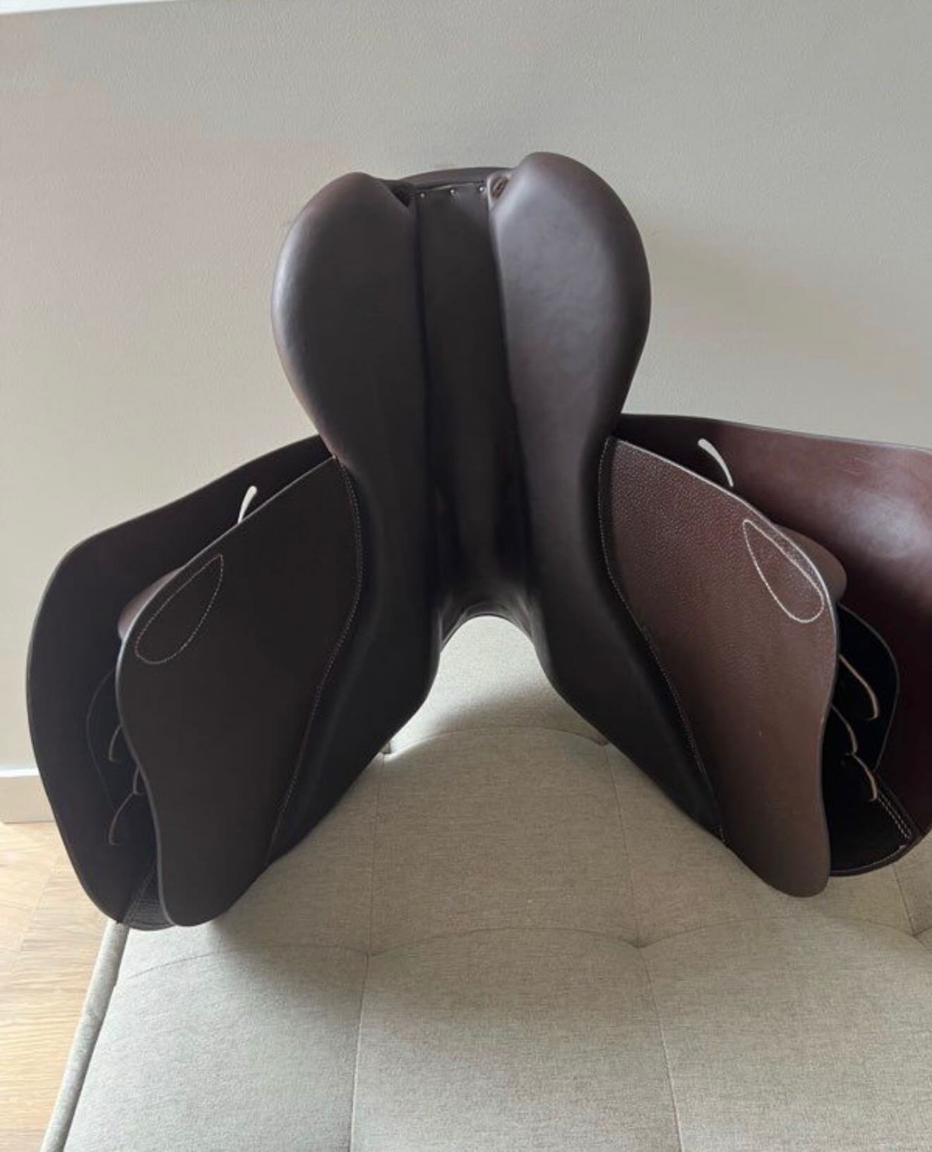 Je vends ma selle Forestier modèle Prem’s, achetée neuve en novembre 2025. - vue 4