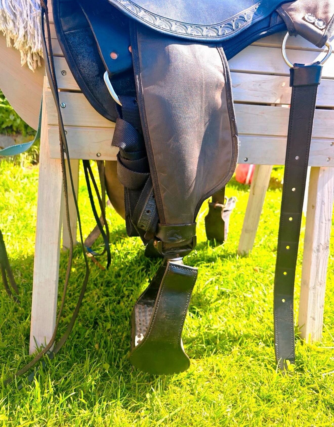 Rare Western Saddle – Imported from the USA ! - vue 7