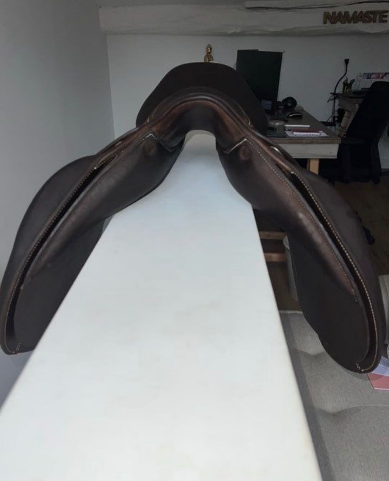 Je vends ma selle Forestier modèle Prem’s, achetée neuve en novembre 2025. - vue 2