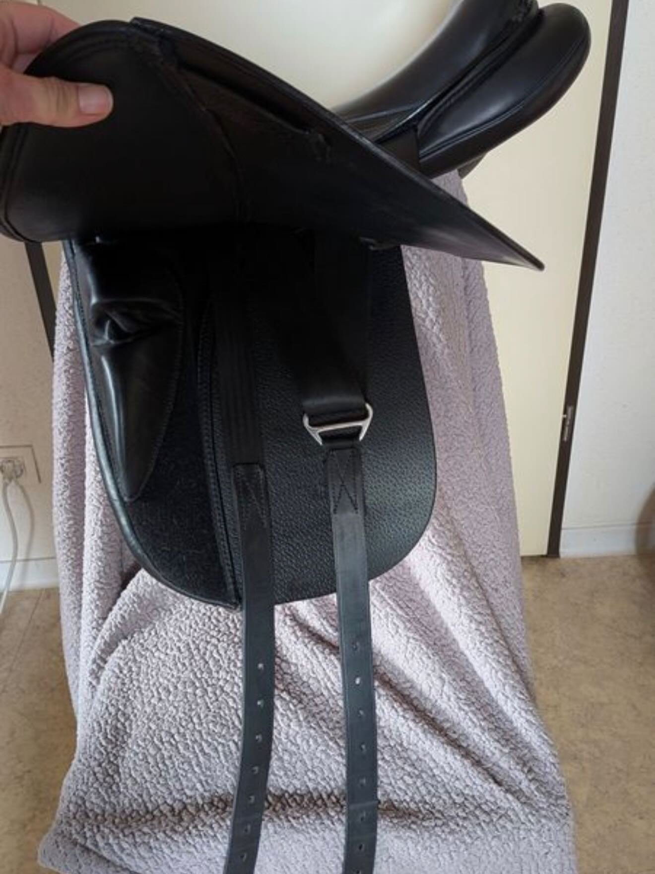 Selle de dressage Stübben Aramis 17,5” – Comme neuve - vue 2