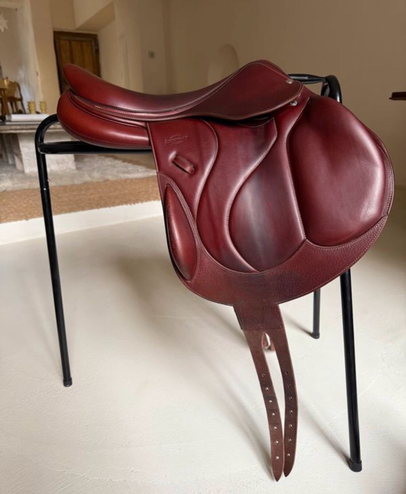 Selle d’équitation Chiberta O, en très très bon état, peu utilisée.