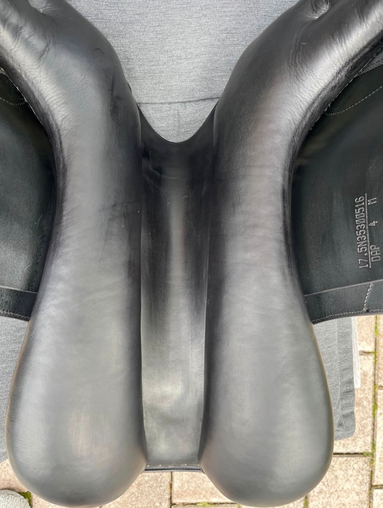 Selle De Dressage Amerigo 17” À – État Comme Neuf - vue 4