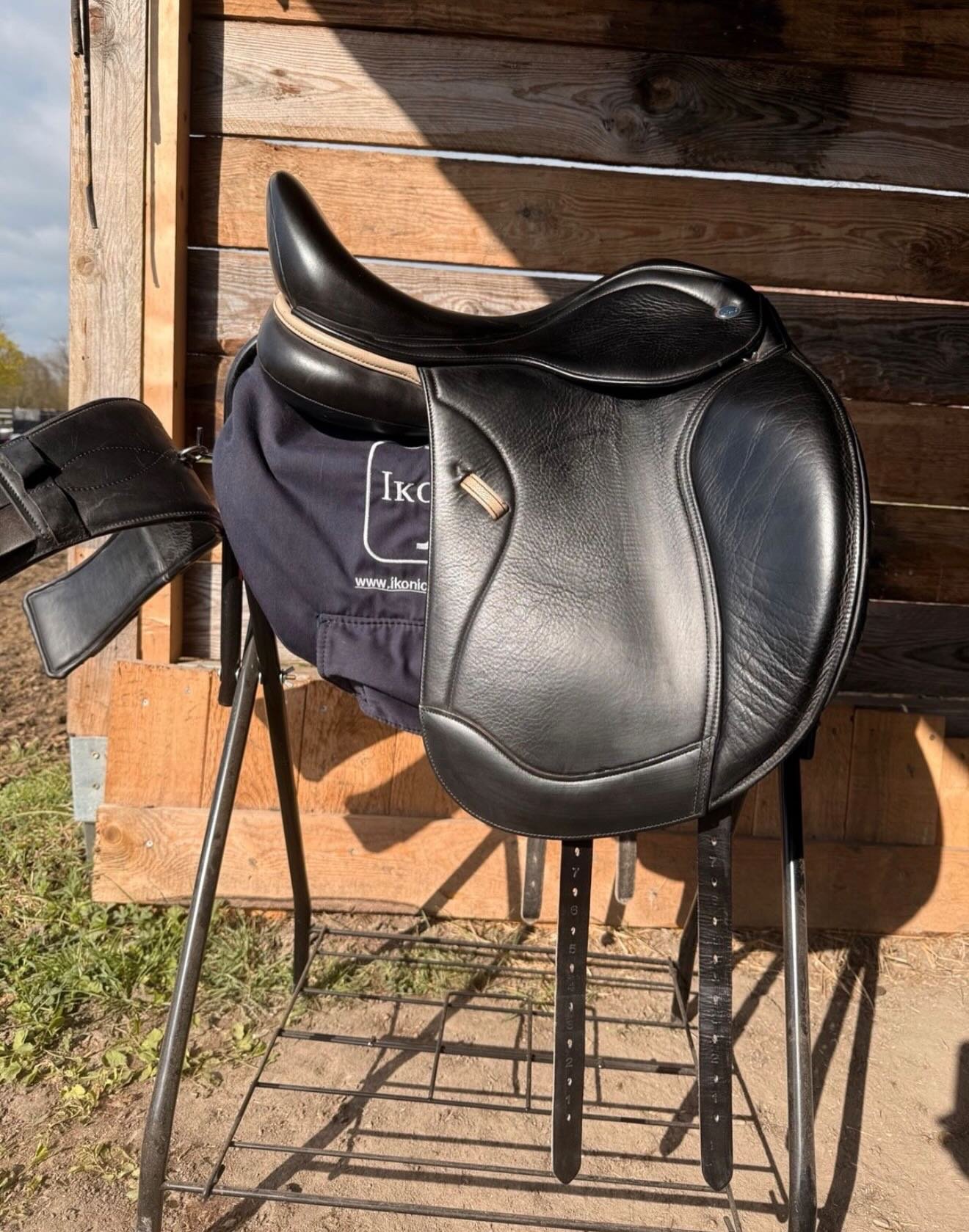 Selle De Dressage Ikonic Hybrid - vue 7