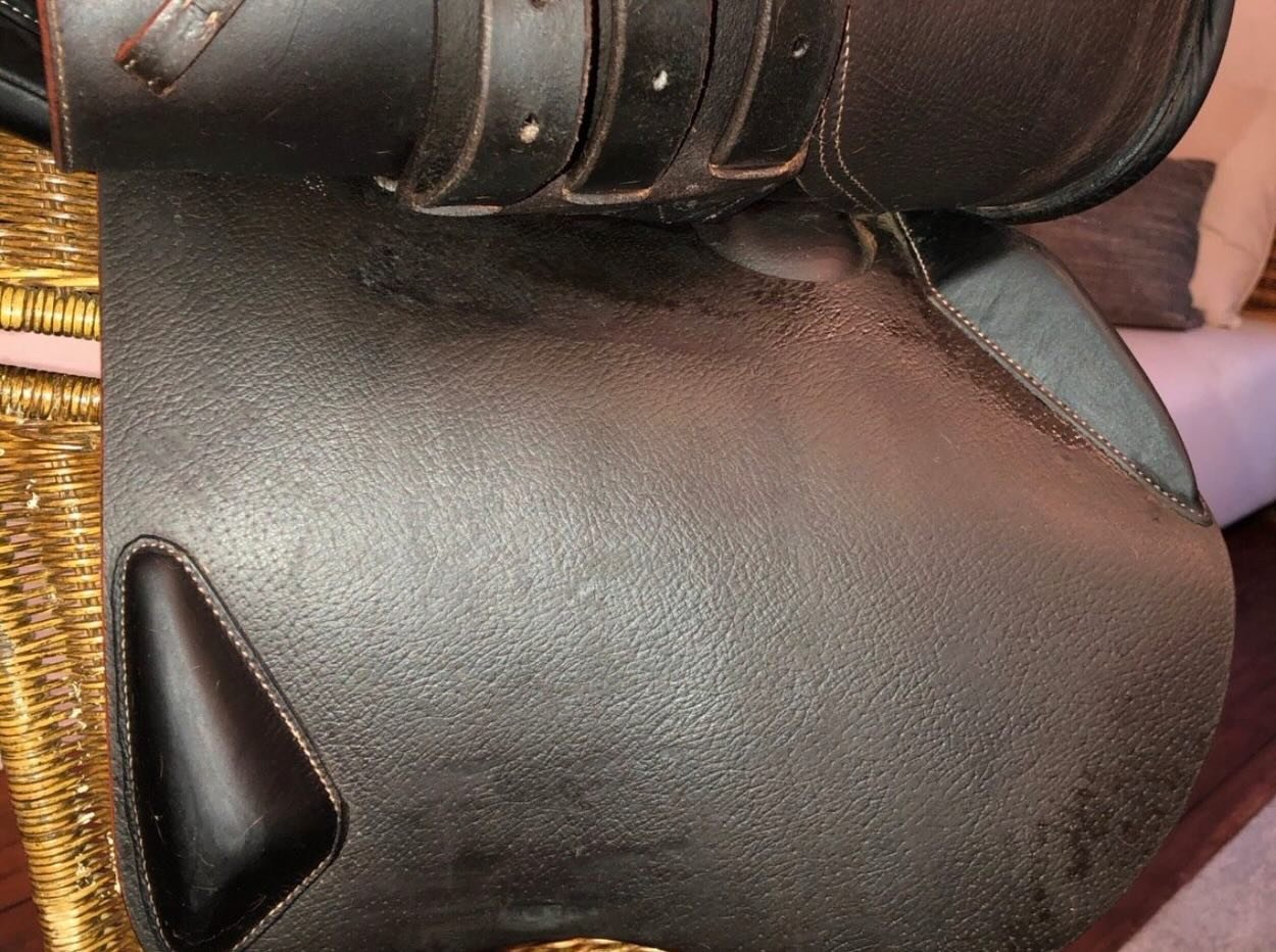 À – Selle de saut Devoucoux Biarritz O - vue 5