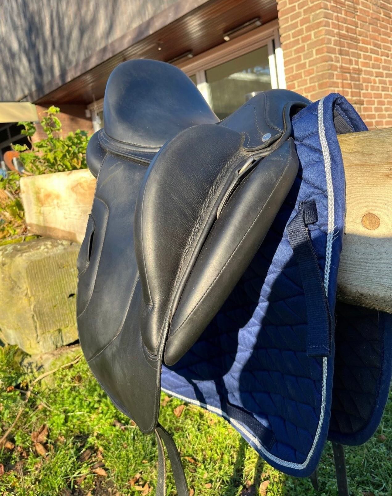 À – Selle Antarès Tempo Monoblatt - vue 3