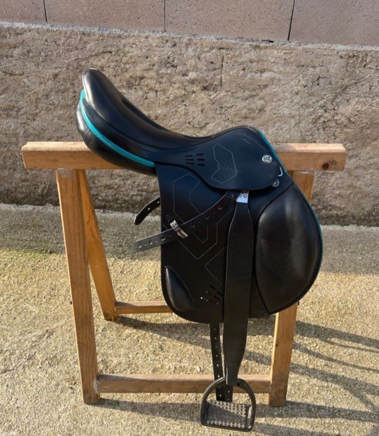Selle monoquartier en parfait état, très peu utilisée. - vue 4
