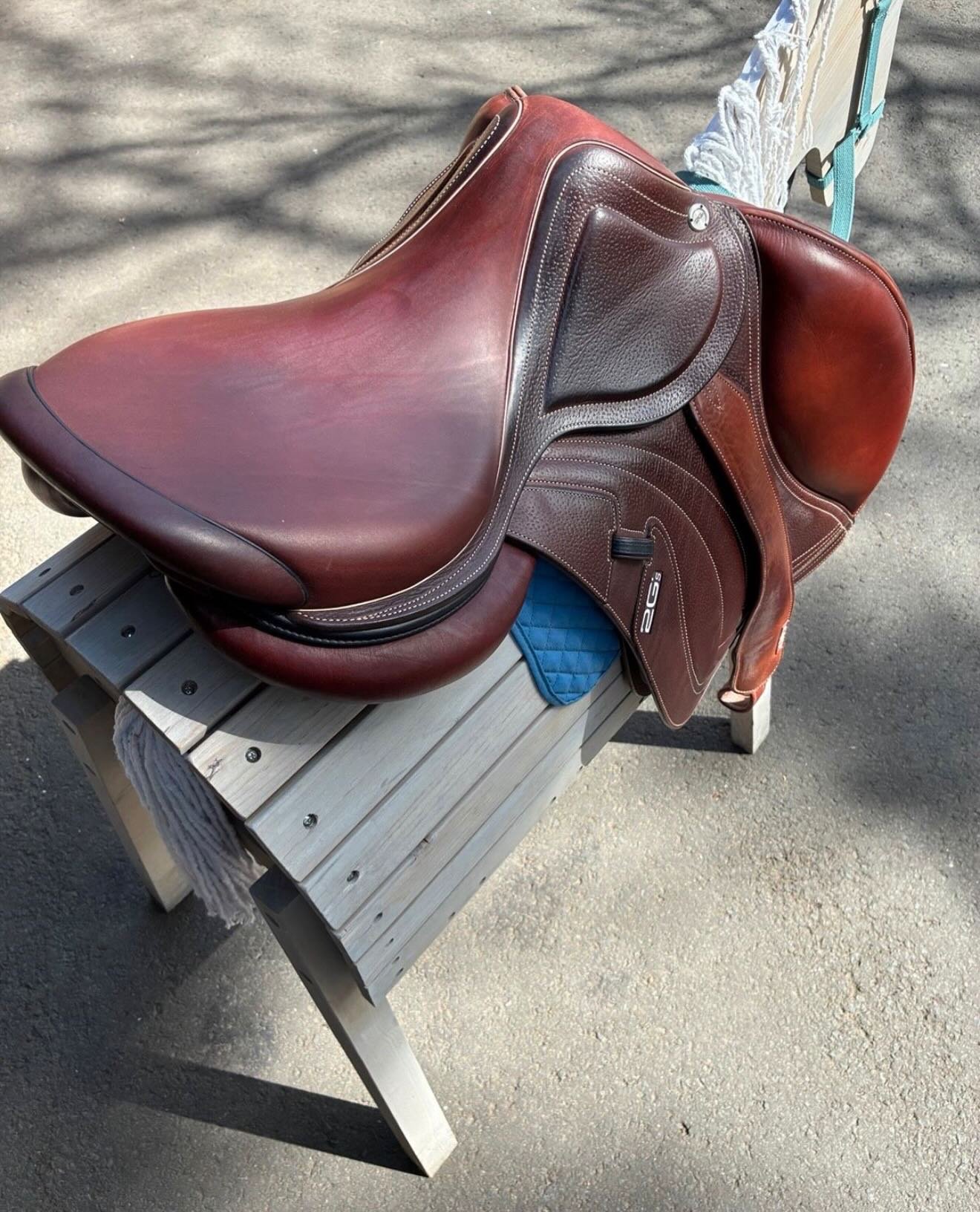 À – Selle d’obstacle CWD First Class - vue 2