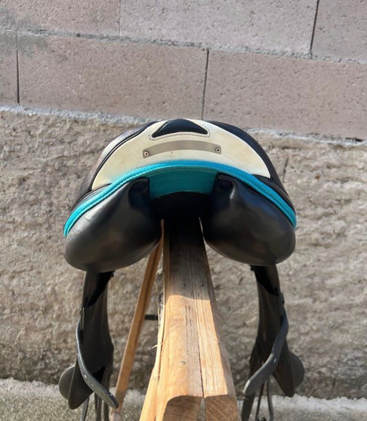 Selle monoquartier en parfait état, très peu utilisée. - vue 2
