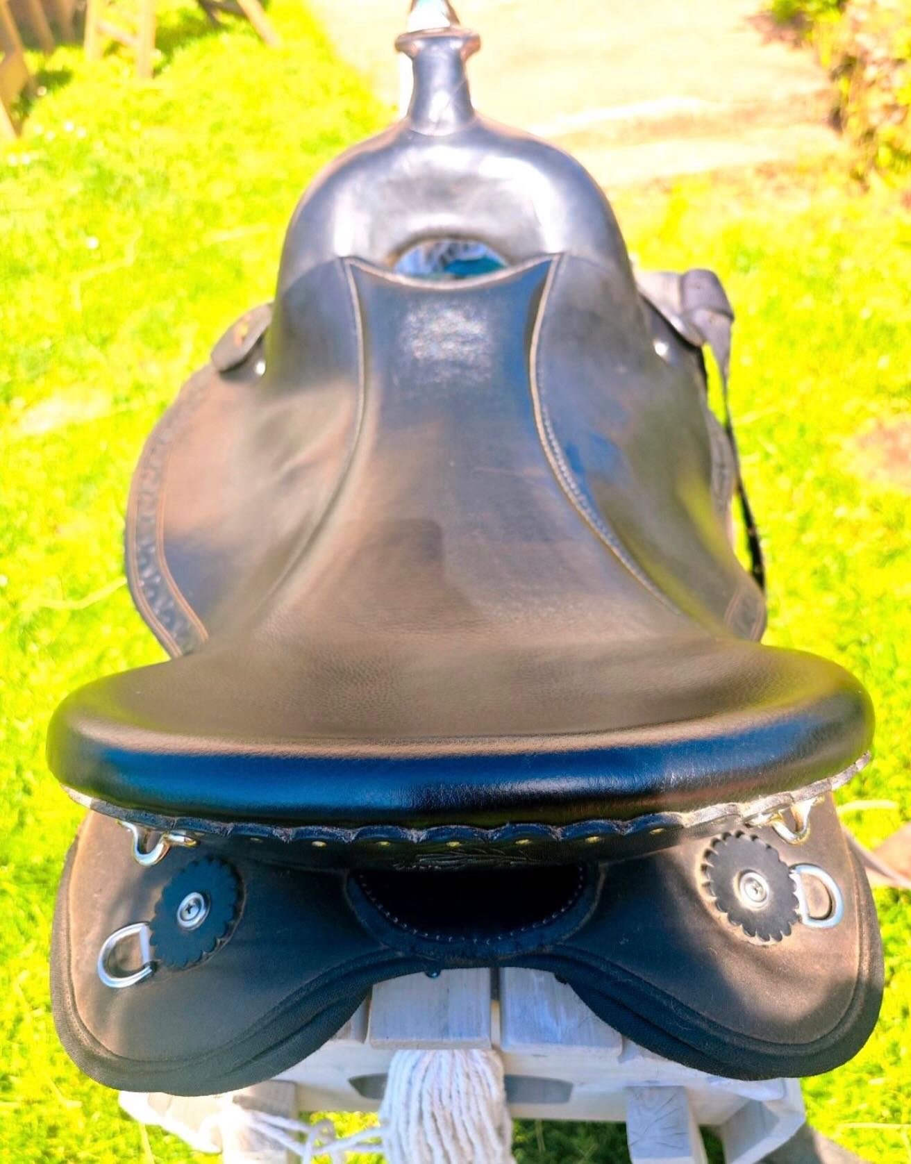 Rare Western Saddle – Imported from the USA ! - vue 5