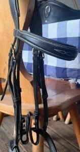bridon noir fouganza