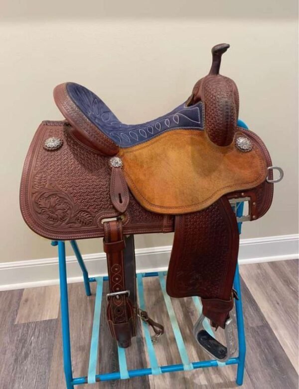 selle devoucoux – siège 17,5", arçon moyen, quartiers réguliers