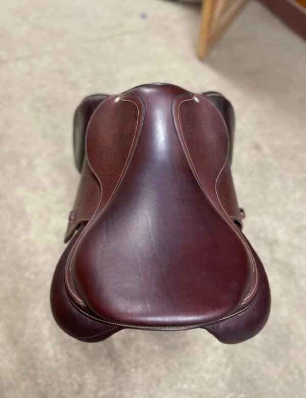 selle devoucoux – siège 17,5", arçon moyen, quartiers réguliers