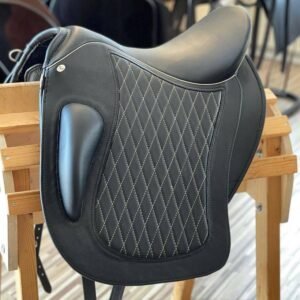 selle cuire noir
