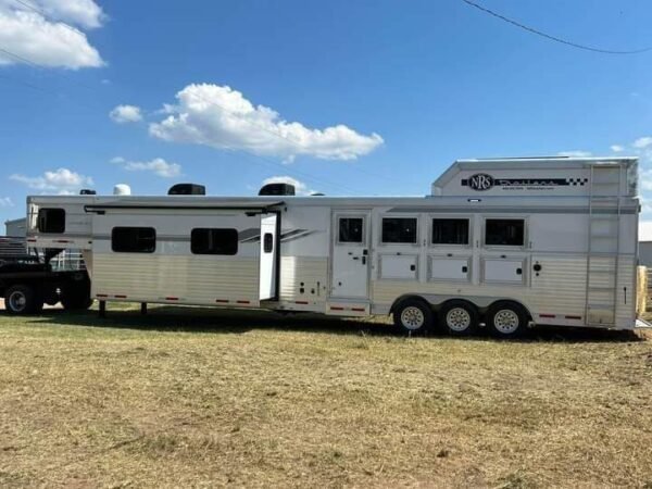fourgon aluminium 3 chevaux