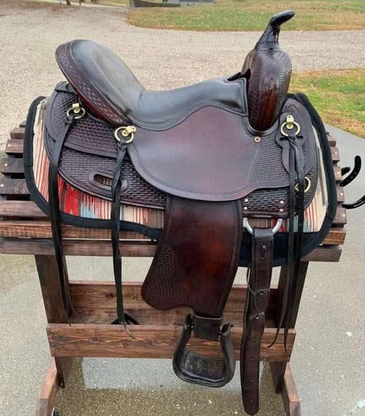 big horn 17” gaited saddle big horn 17” gaited saddle