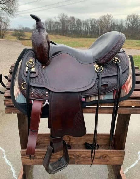 big horn 17” gaited saddle big horn 17” gaited saddle