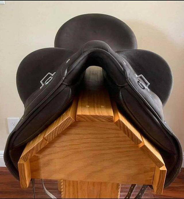 selle wintec pro stock – 18” (2019) selle wintec pro stock – 18” (2019)