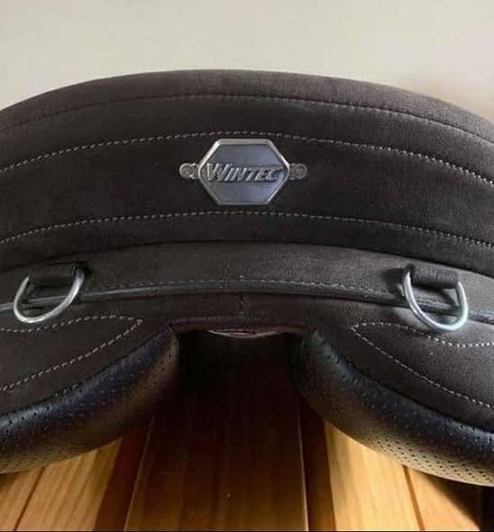 selle wintec pro stock – 18” (2019) selle wintec pro stock – 18” (2019)