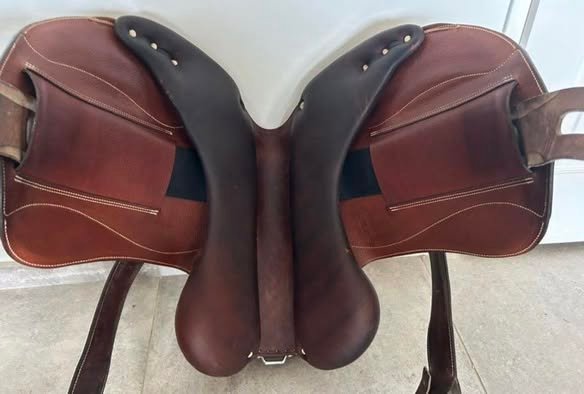 selle antares monoquartier endurance – 18 pouces selle antares monoquartier endurance – 18 pouces