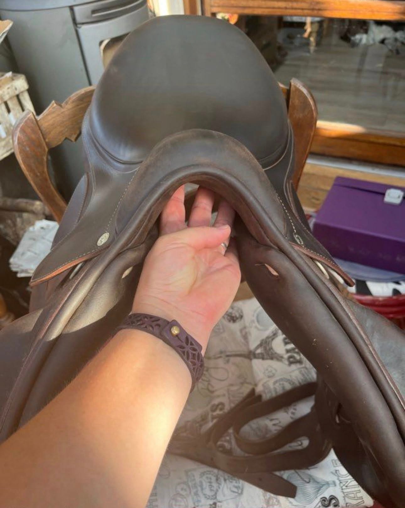 selle antarès mono quartier – 17,5” selle antarès mono quartier – 17,5”