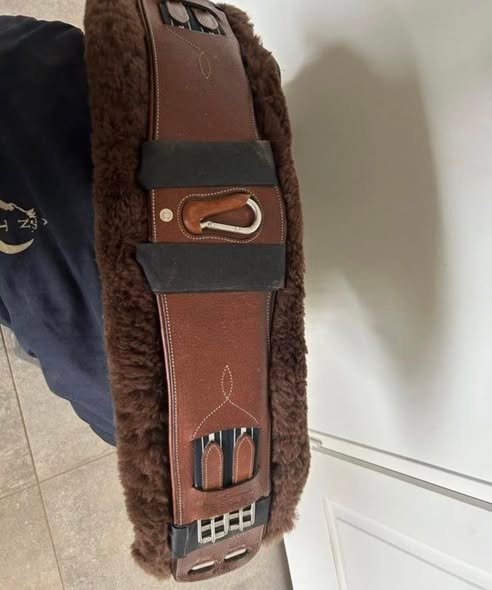 selle antares monoquartier endurance – 18 pouces selle antares monoquartier endurance – 18 pouces