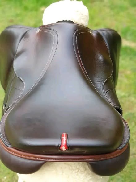 selle de saut equipe ek evo special 17,5" selle de saut equipe ek evo special 17,5"