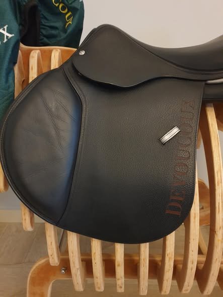 selle de saut devoucoux biarritz o 17,5" selle de saut devoucoux biarritz o 17,5"