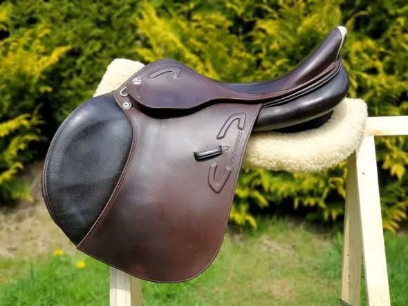 selle de saut prestige x michel robert selle de saut prestige x michel robert