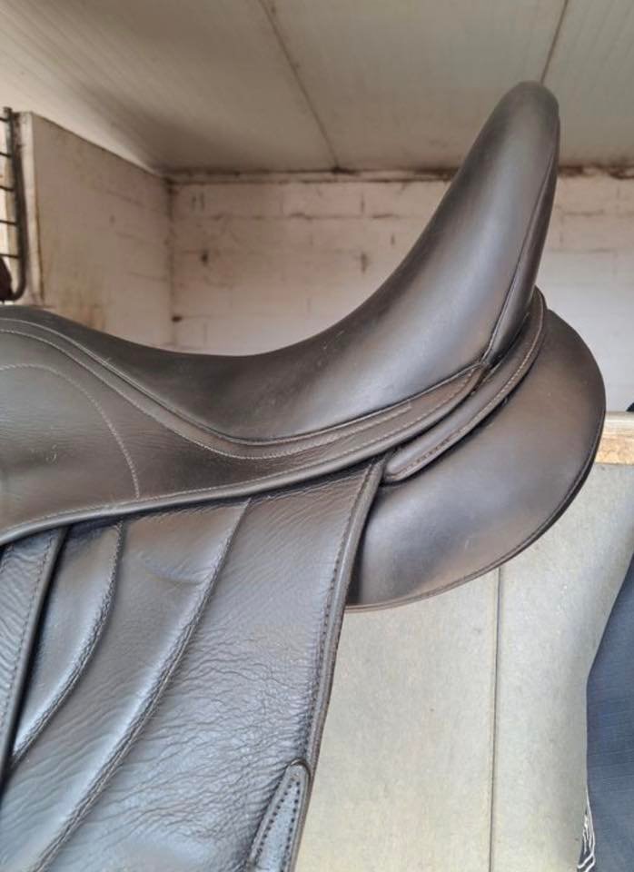 selle antarès concept 17" selle antarès concept 17"