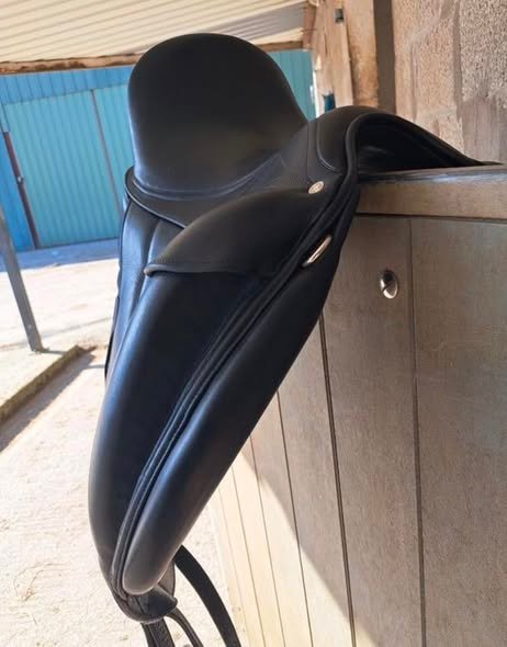 selle antarès concept 17" selle antarès concept 17"