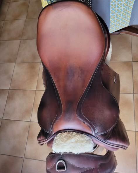 selle antarès 17" selle antarès 17"